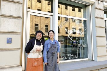 Mayuko und Ikuko
