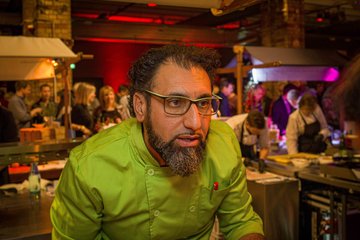 Gastronom Shady Elwan in seinem Restaurant