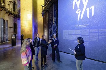 „NEW YORK 9/11 – Krieg in Zeiten von Frieden“ 