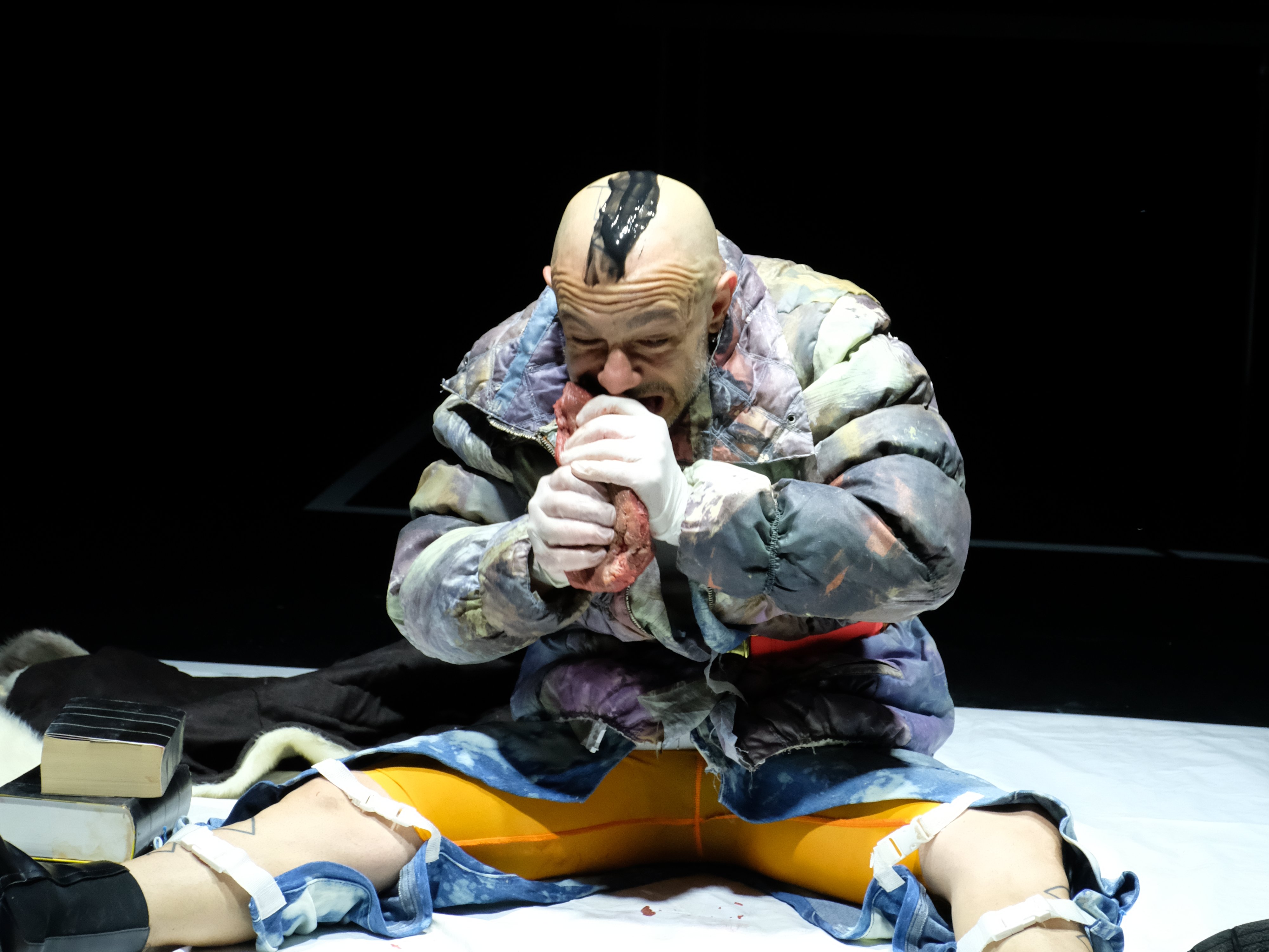 Szene aus der Performance „HeimatLost“