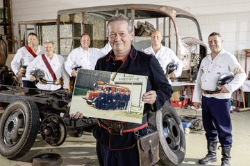 Die Kameraden der Interessengemeinschaft für historische Feuerwehrtechnik