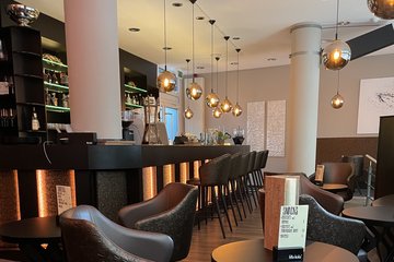 Provokateur Bar