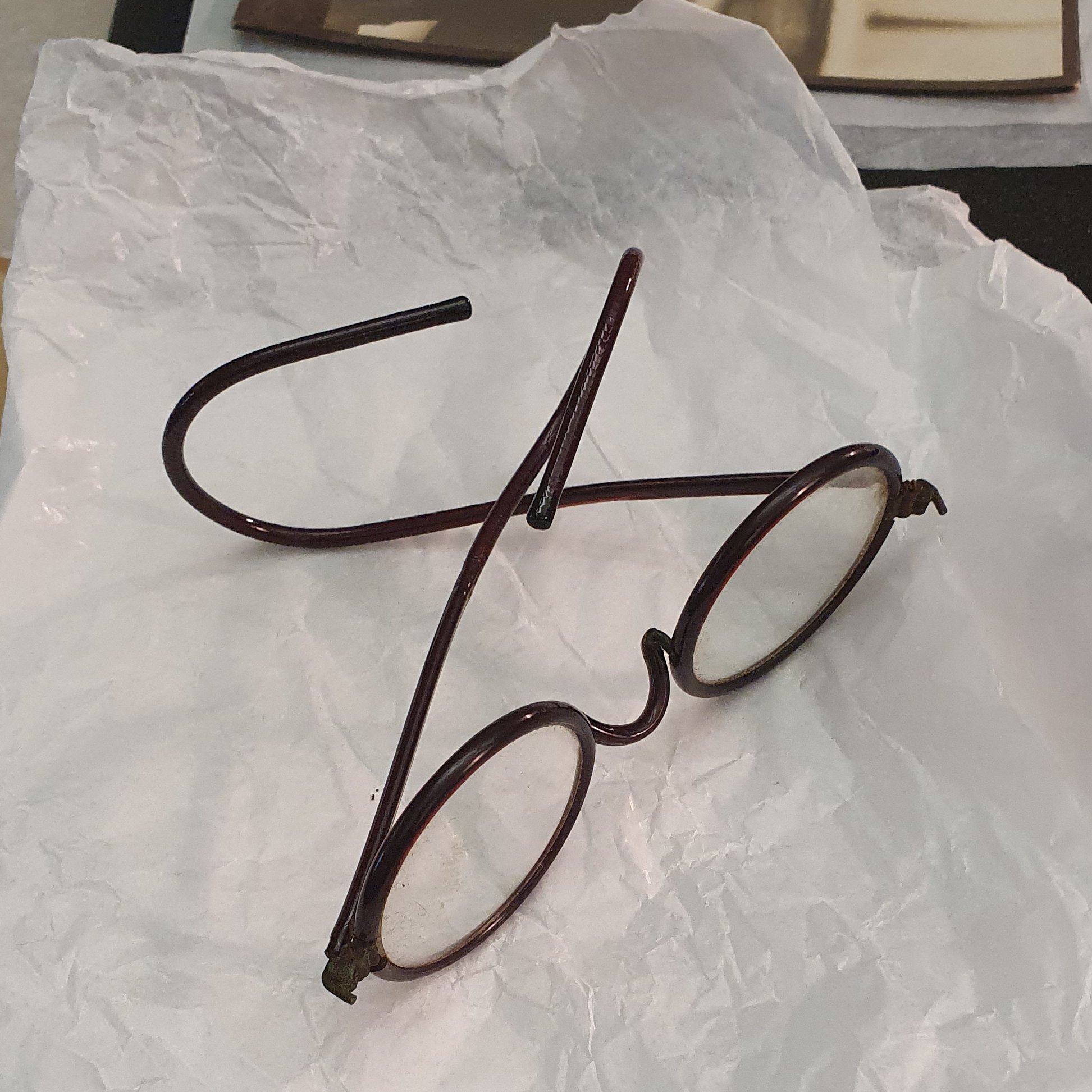 Karl Liebknechts Nickelbrille