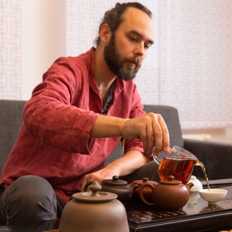 Teezeremonie im Konfuzius-Institut Leipzig