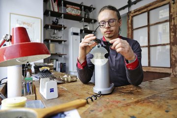 Optikermeister Felix Frenzel