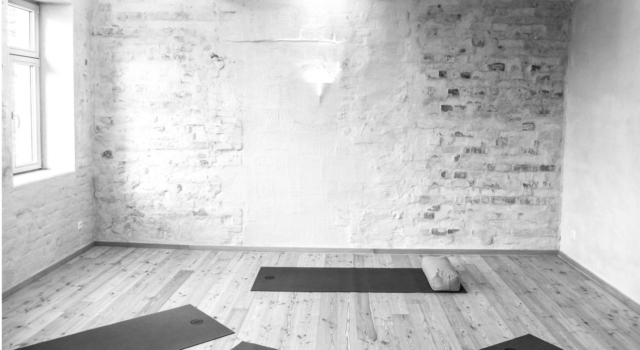 Yoga Online Kurse im Studio von Ute Stephan Yoga Online Kurse im Studio von Ute Stephan