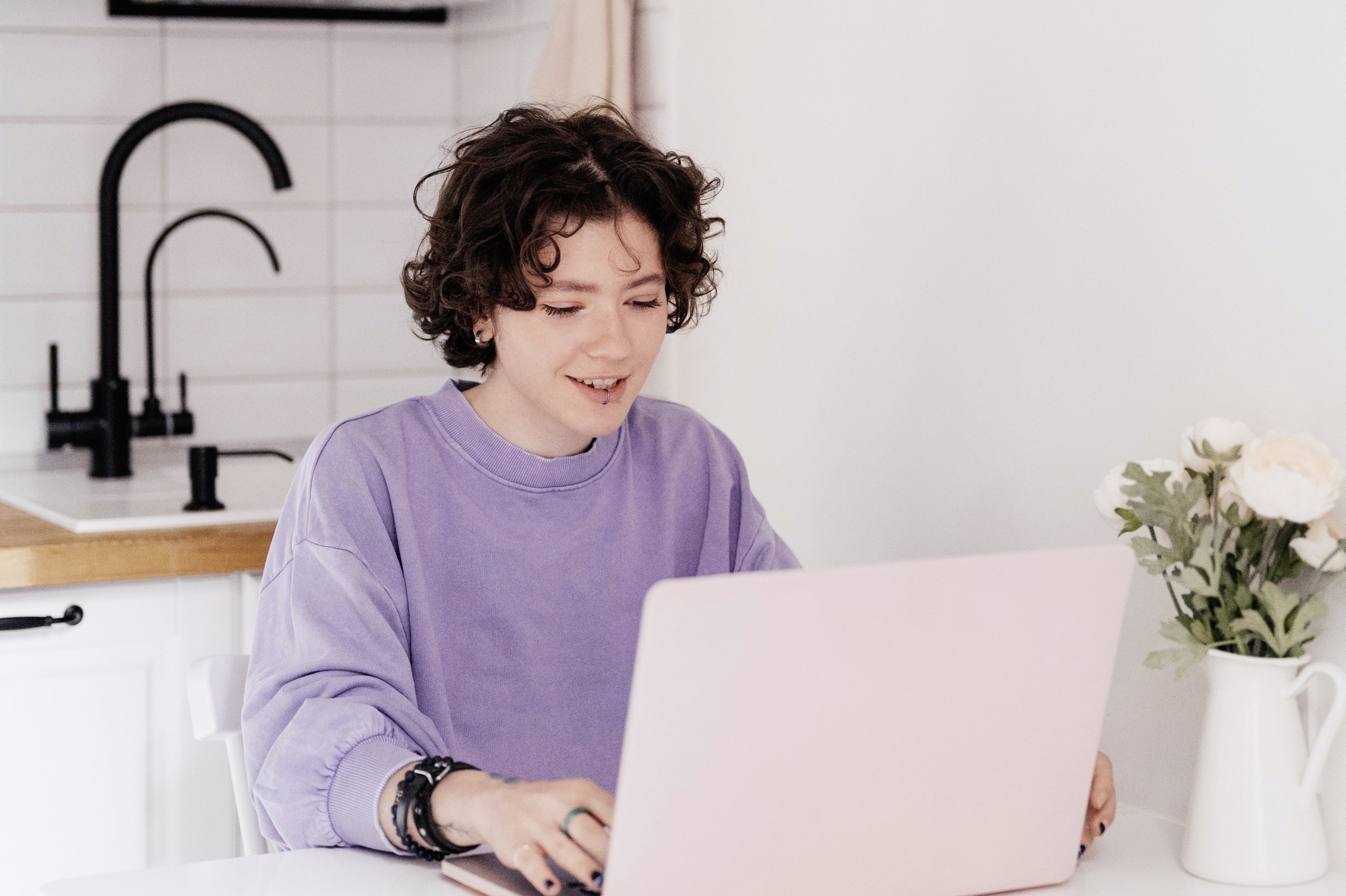 Frau im Homeoffice