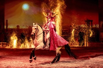 Cavalluna Show