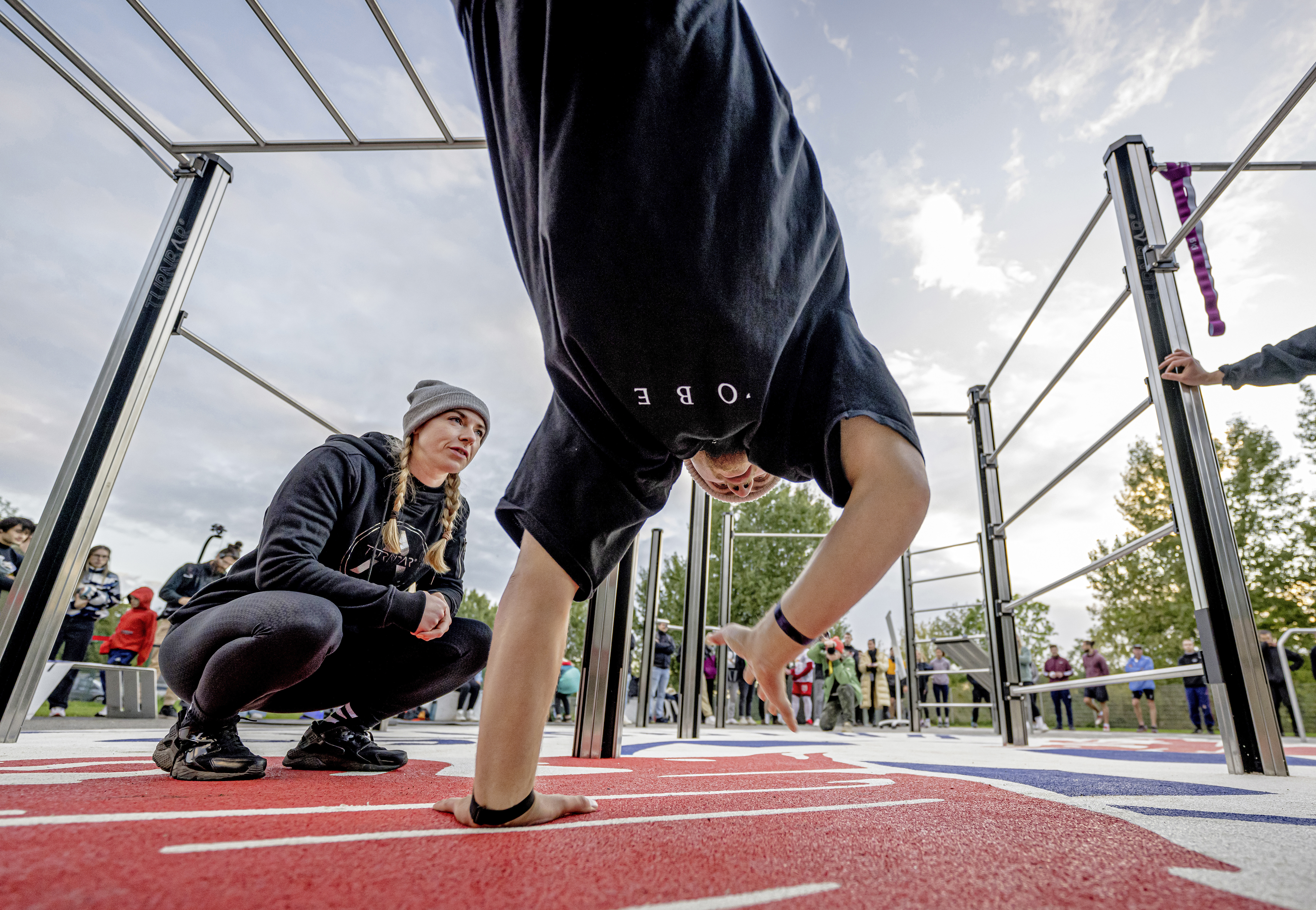 Calisthenics hinterm Stadion