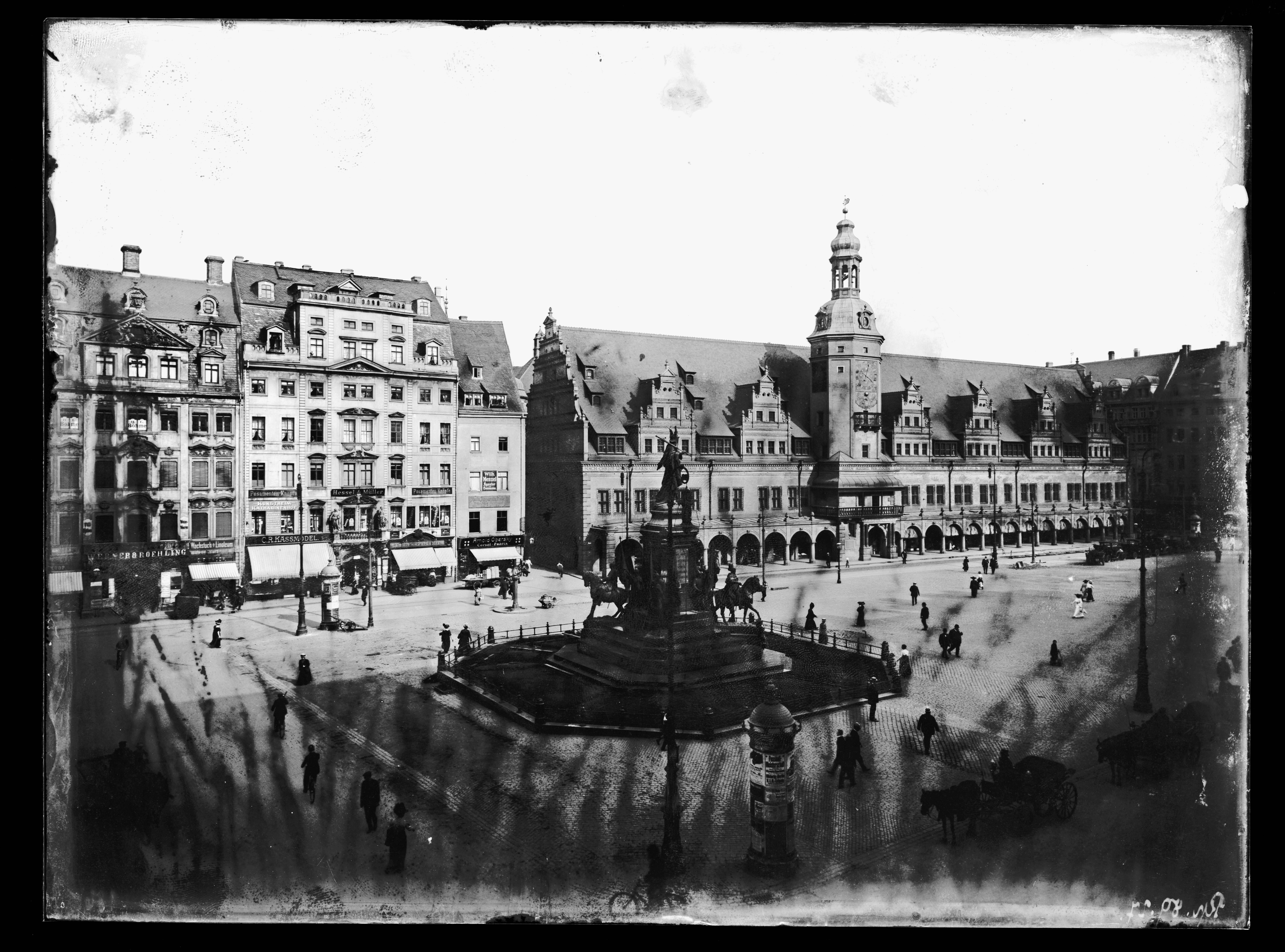 Denkmal auf dem Leipziger Marktplatz