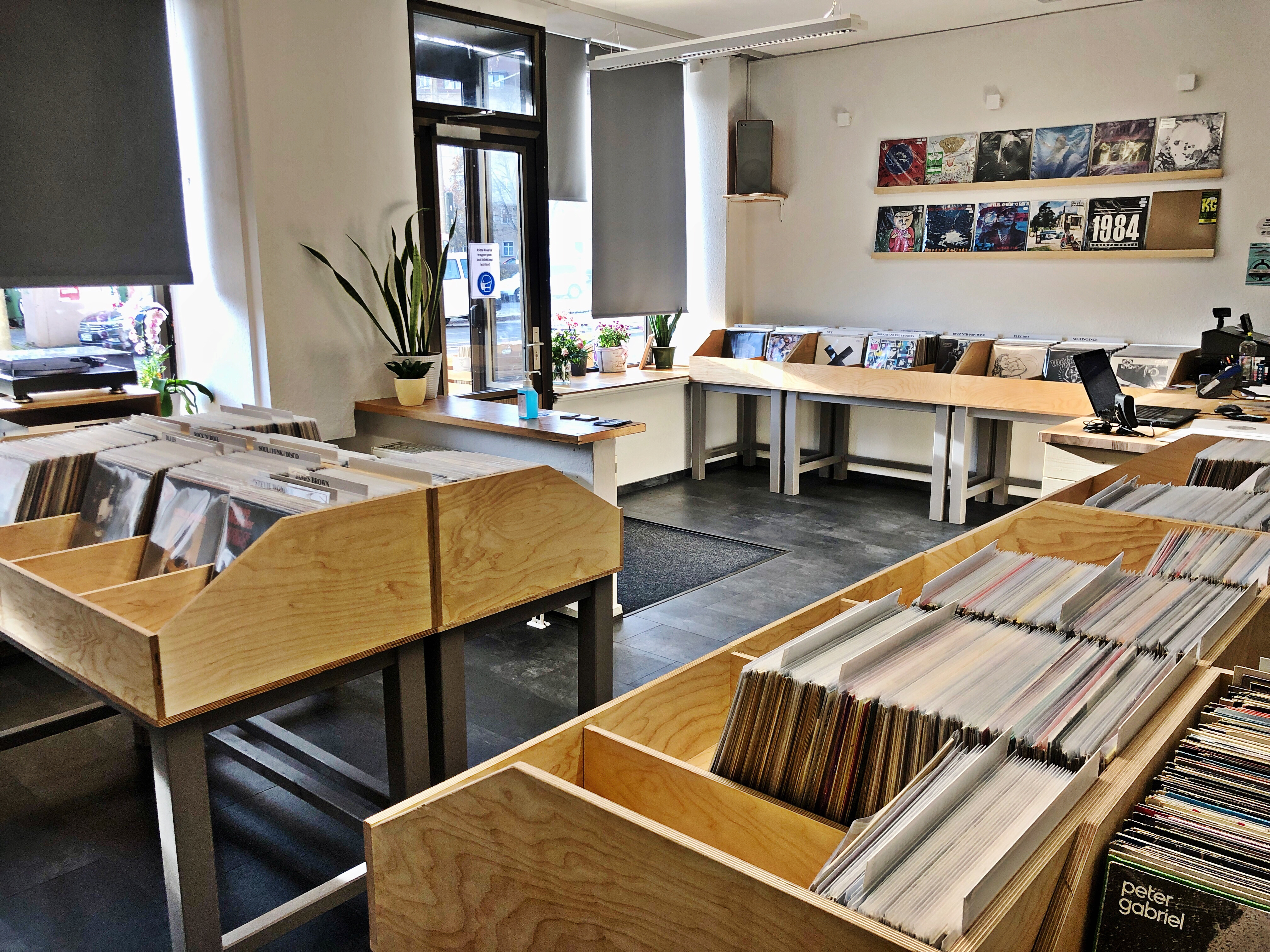 Strawberry Fields Recordstore Plattenladen Leipzig